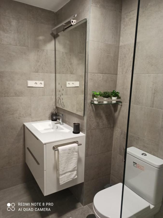 Teatinos Suite Малага Экстерьер фото