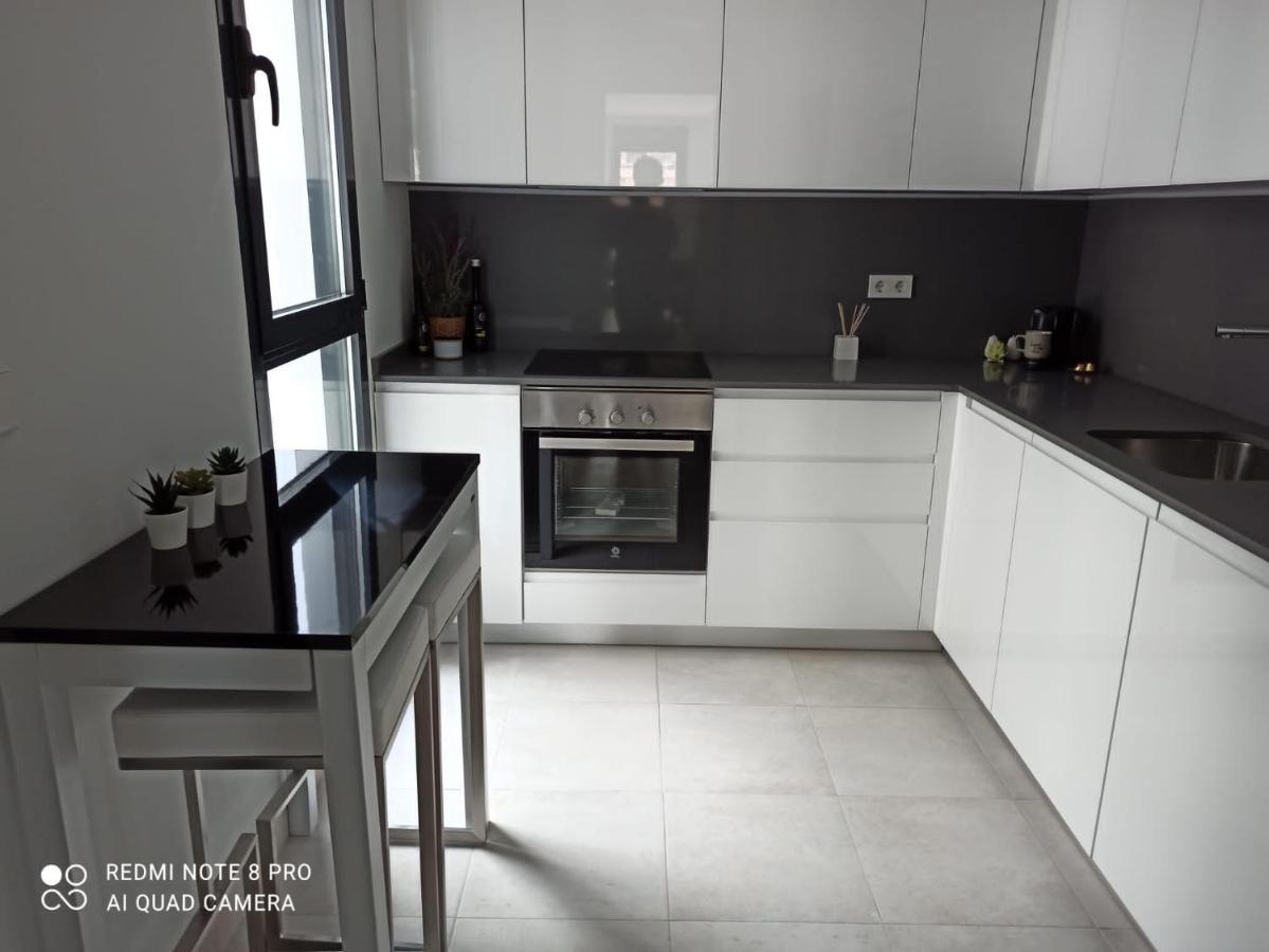 Teatinos Suite Малага Экстерьер фото